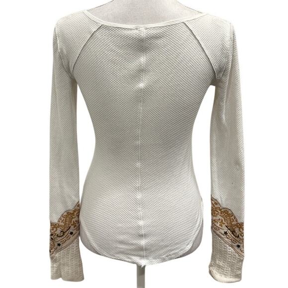 We the Free White Scoop Neck Waffle Knit Thermal Bandana Crochet Cuff Sz XS Boho - Picture 3 of 10